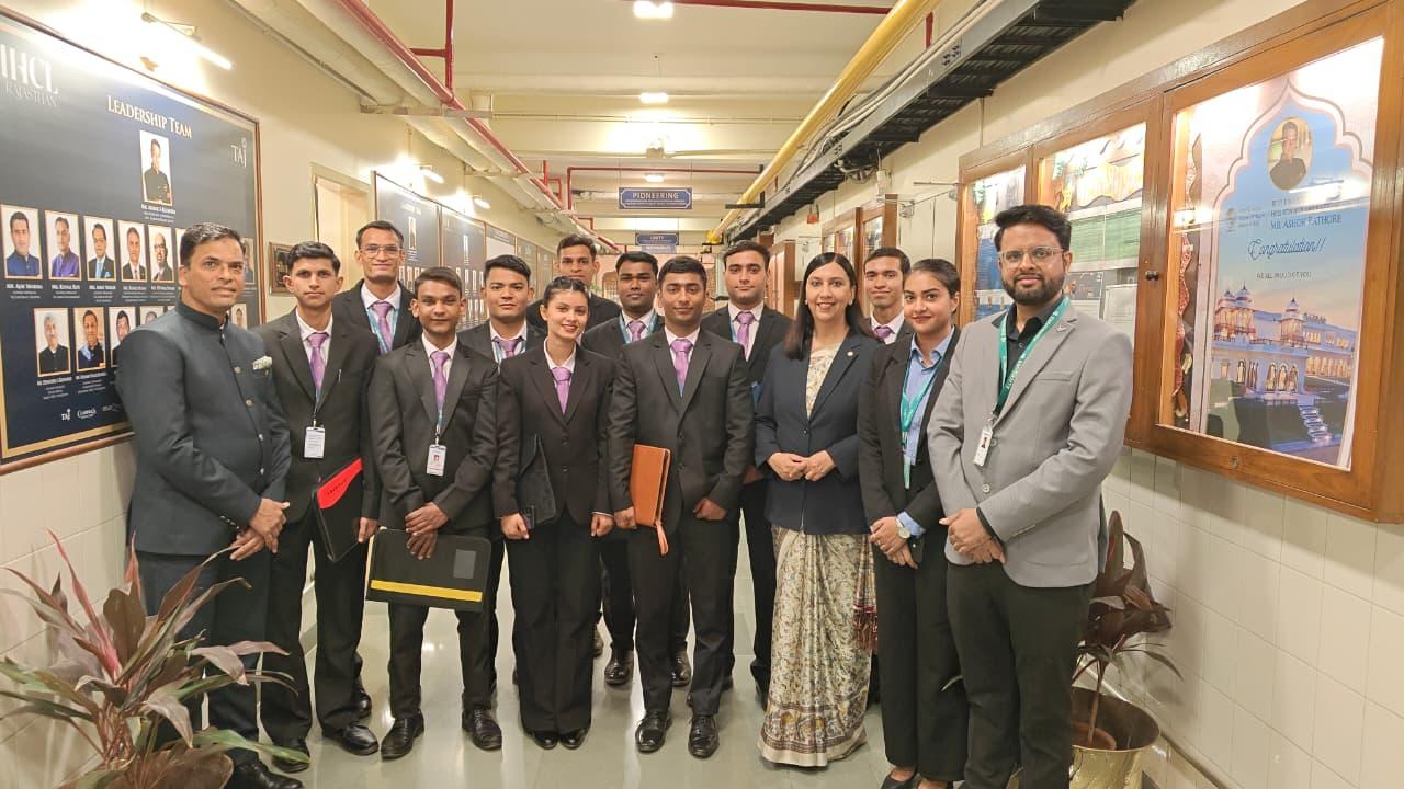 Emversity School of Hospitality & Allied Health Sciences, Lucknow Hotel Visit photo 1